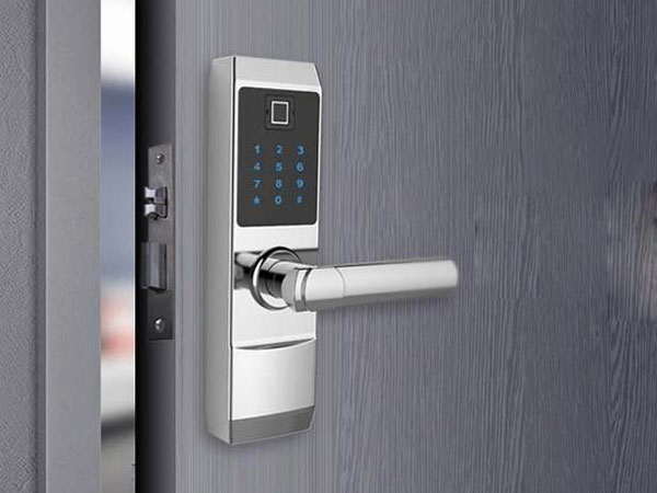 南部24小时上门开锁公司