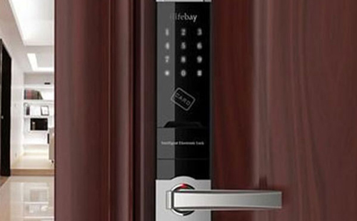 南部24小时上门开锁公司