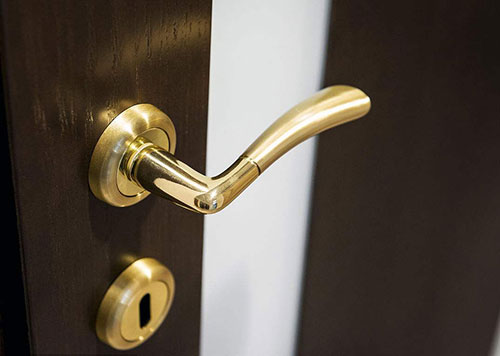 南部24小时上门开锁公司