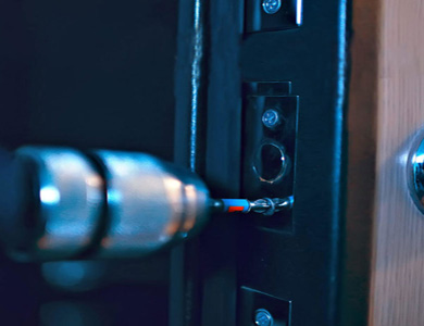 南部24小时上门开锁公司