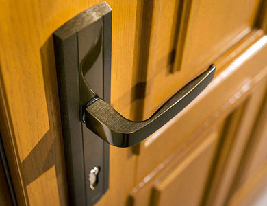 南部24小时上门开锁公司